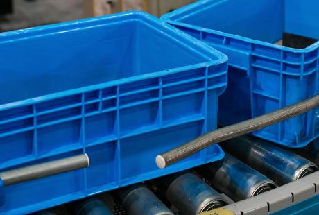 tote boxes in manufacturing production line