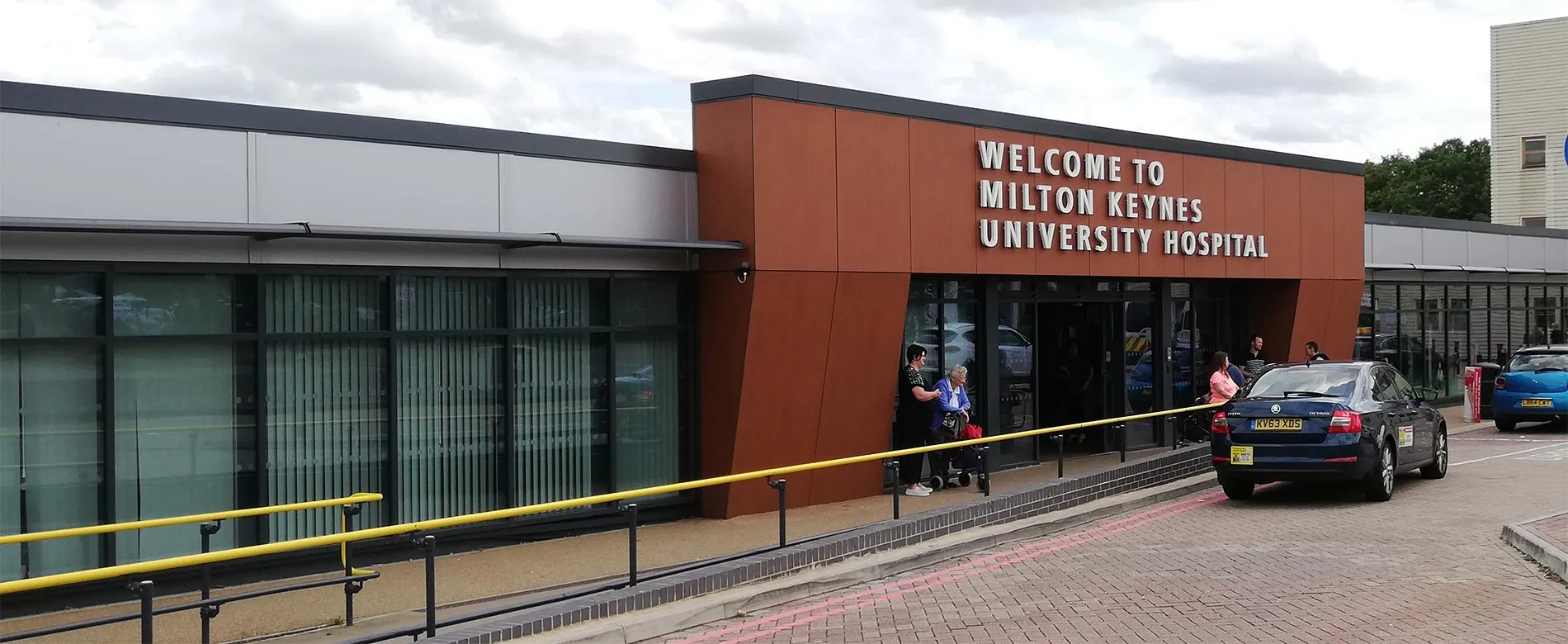 Milton Keynes Hospital entrance