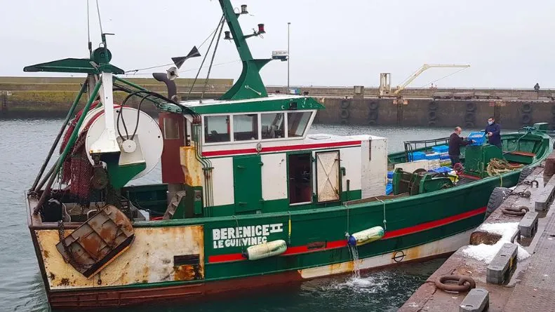 using rti tracking in a fishing harbour in cornouaille