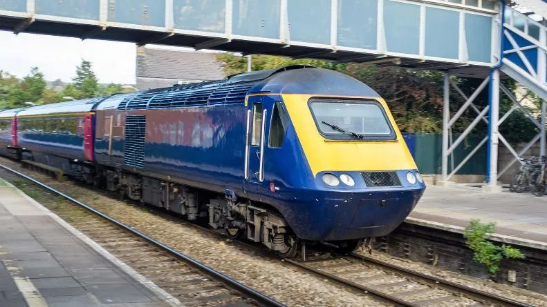 global rail leader using ultra wideband tracking system