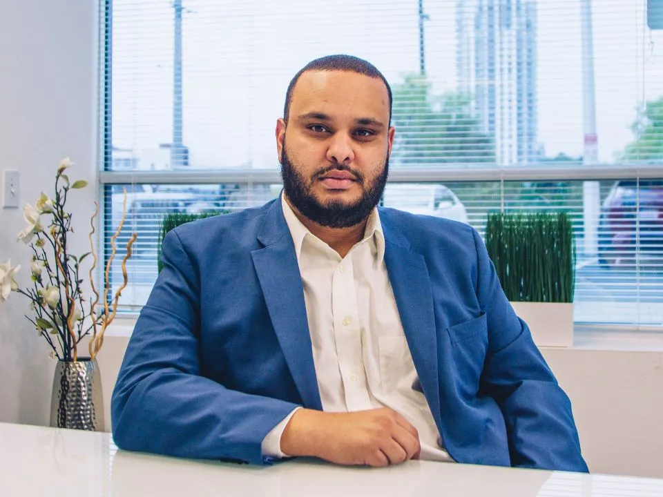 mina hanna head of business development at rfid discovery north america