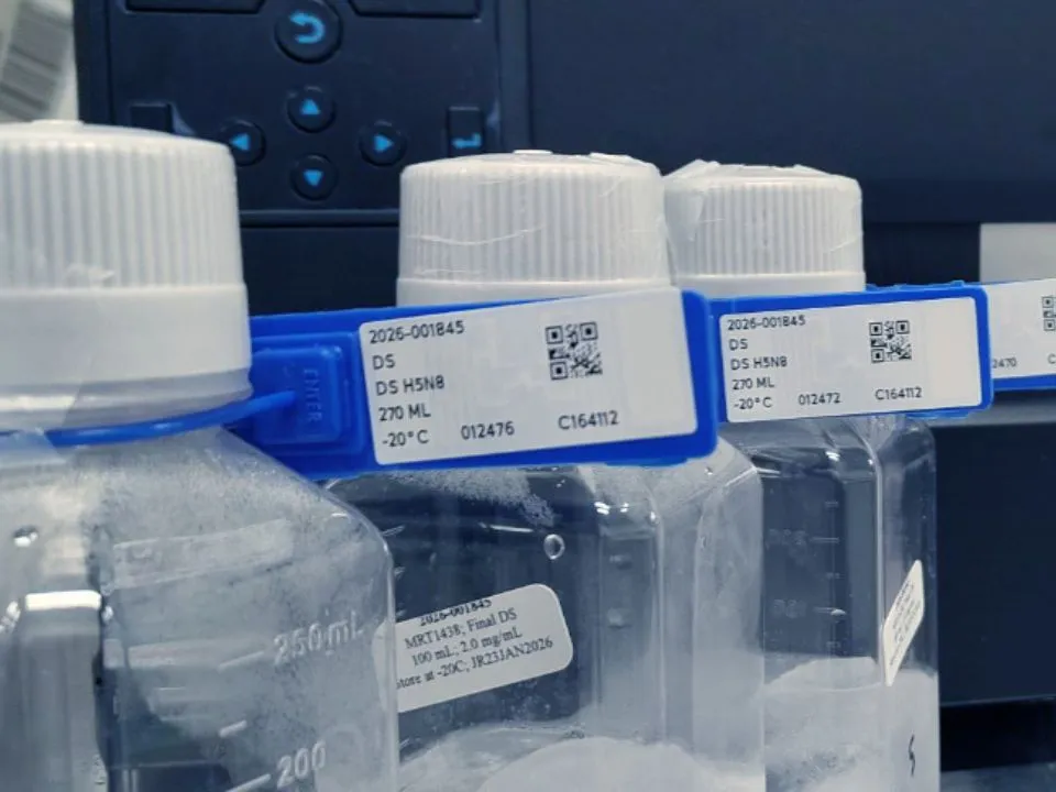 rfid labels on stock items at sanofi